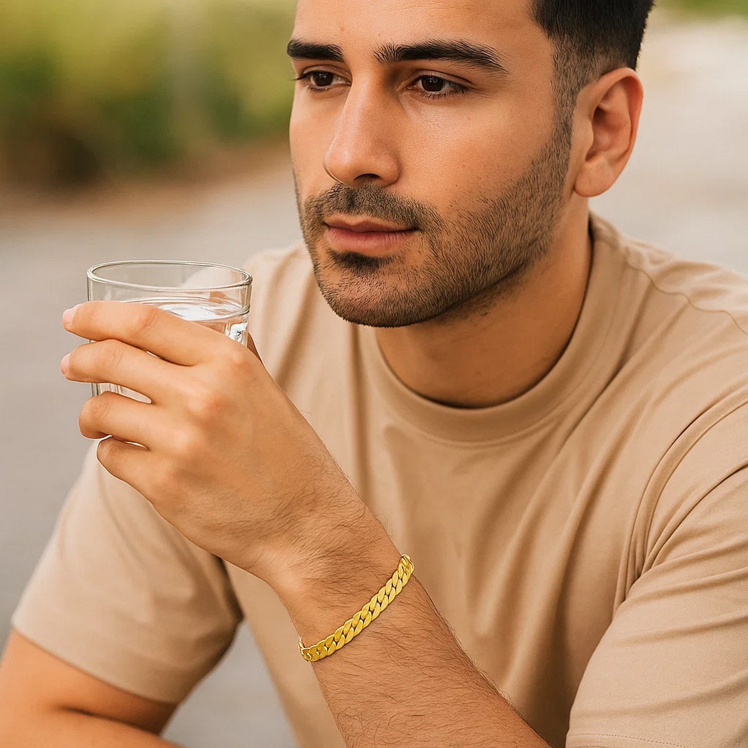 14k Yellow Gold 8 inch Mens Curb Chain Bracelet (8.00 mm) - Image 2